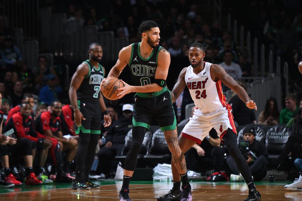 的短传配合 的短传配合